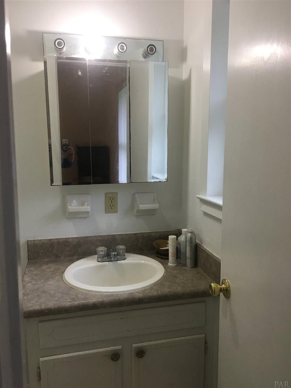 4780 Van Horn Road Milton, FL 32583 - Photo 15 of 34 Gallery Image 15