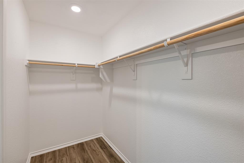 805 South 6th Street Bonham, TX 75418 - Photo 19 of 22