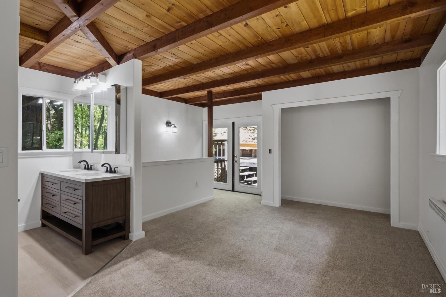 14911 Canyon 7 Road Guerneville, CA 95446 - Photo 23 of 32 a view of a livingroom with a furniture
