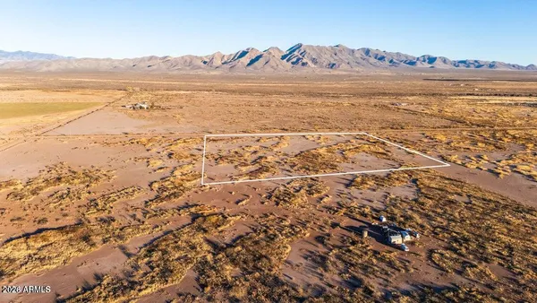 $34,000 | 10792 North Bell Road, Elfrida, AZ 85610