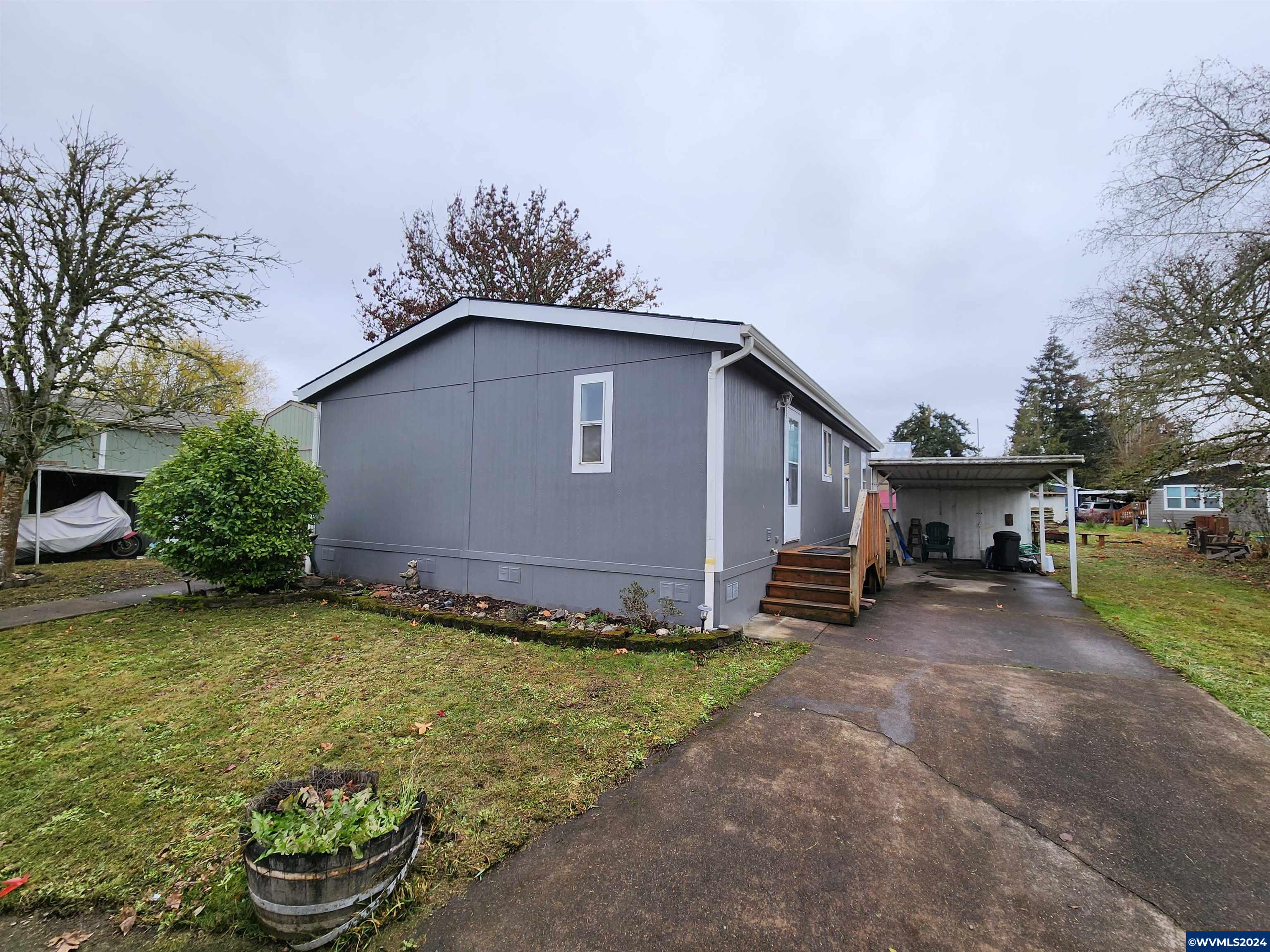 34505 Riverside Drive, Unit 21 Albany, OR 97321 - Photo 6 of 46 Gallery Image 6