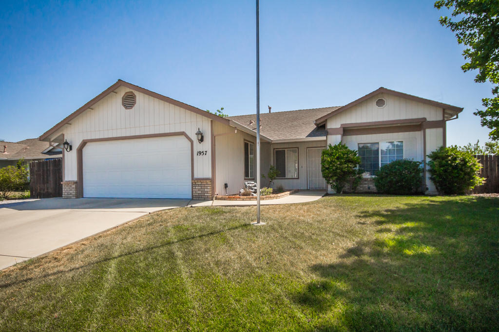 1957 Airstrip Road Redding, CA 96003 - Photo 1 of 12 front
