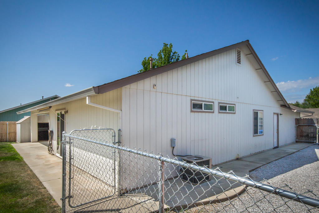 1957 Airstrip Road Redding, CA 96003 - Photo 12 of 12 back2