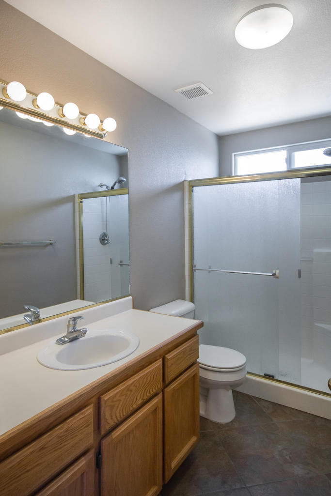 1957 Airstrip Road Redding, CA 96003 - Photo 9 of 12 bath1