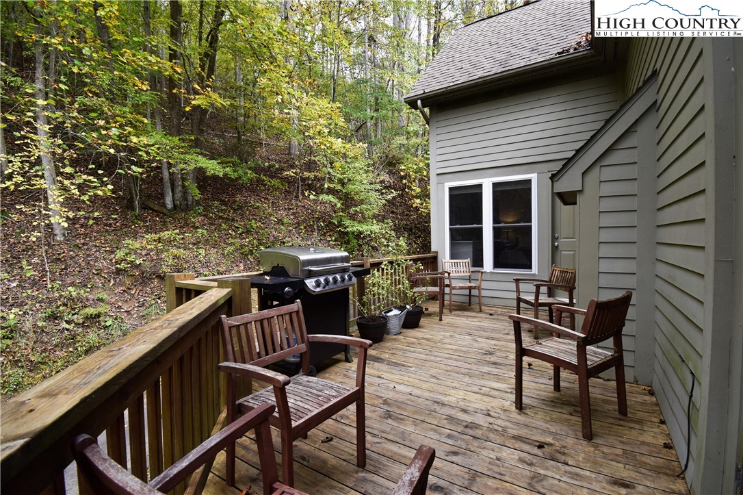 354 Broadstone Road Vilas, NC 28692 - Photo 24 of 50 Gallery Image 24