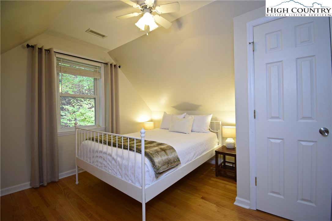 354 Broadstone Road Vilas, NC 28692 - Photo 29 of 50 Gallery Image 29