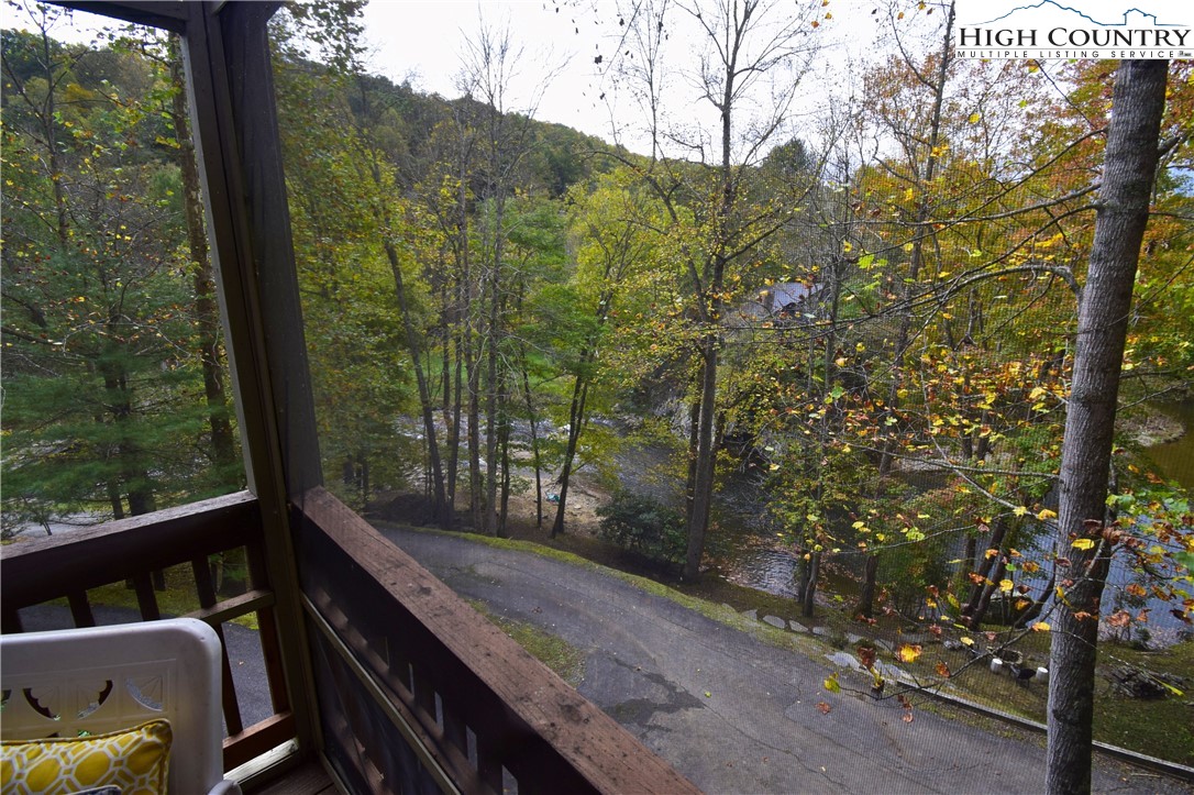 354 Broadstone Road Vilas, NC 28692 - Photo 42 of 50 Gallery Image 42