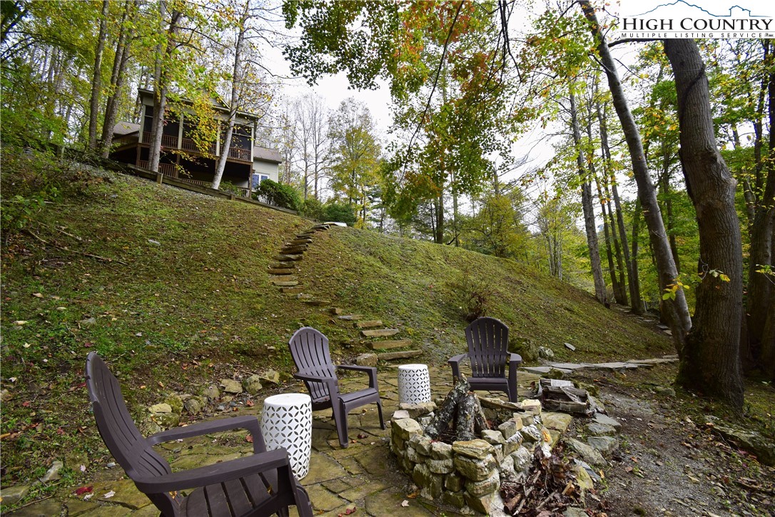 354 Broadstone Road Vilas, NC 28692 - Photo 47 of 50 Gallery Image 47