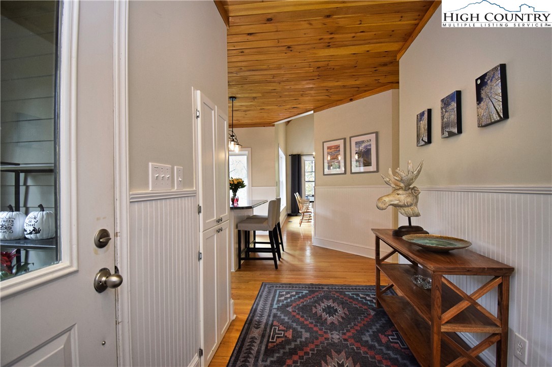 354 Broadstone Road Vilas, NC 28692 - Photo 6 of 50 Gallery Image 6
