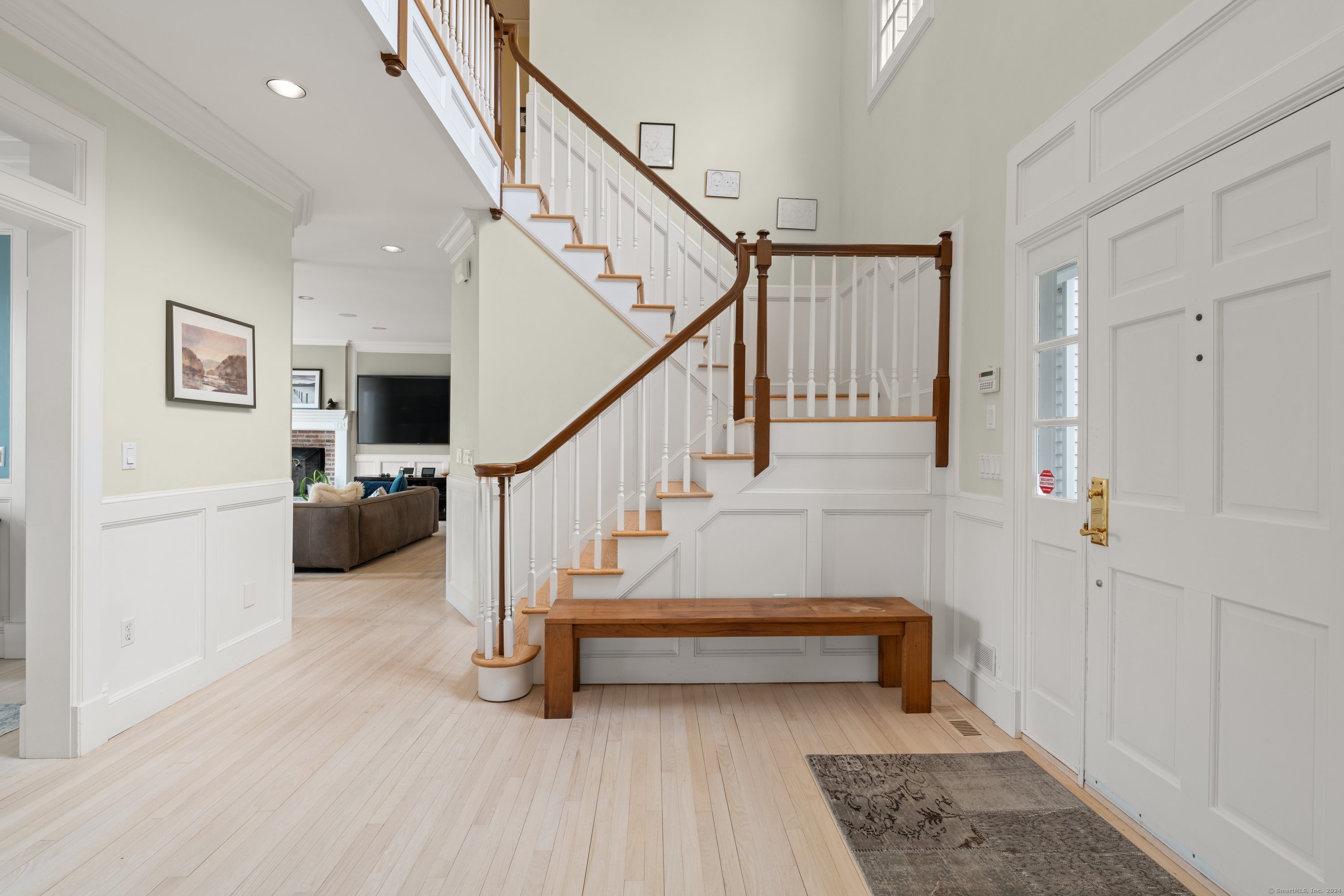 35 Branch Brook Road Wilton, CT 06897 - Photo 6 of 35 a view of entryway and hall