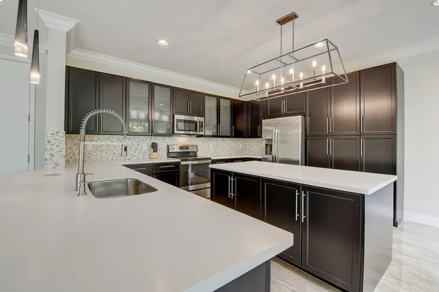 $9,000 | 9748 Celtic Sea Lane, Delray Beach, FL 33446