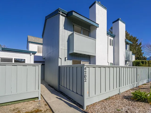 $939,000 | 4202 Sea Pines Court, Capitola, CA 95010