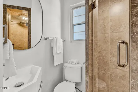 $1,499,000 | 2707 Alabama Street, La Crescenta, CA 91214