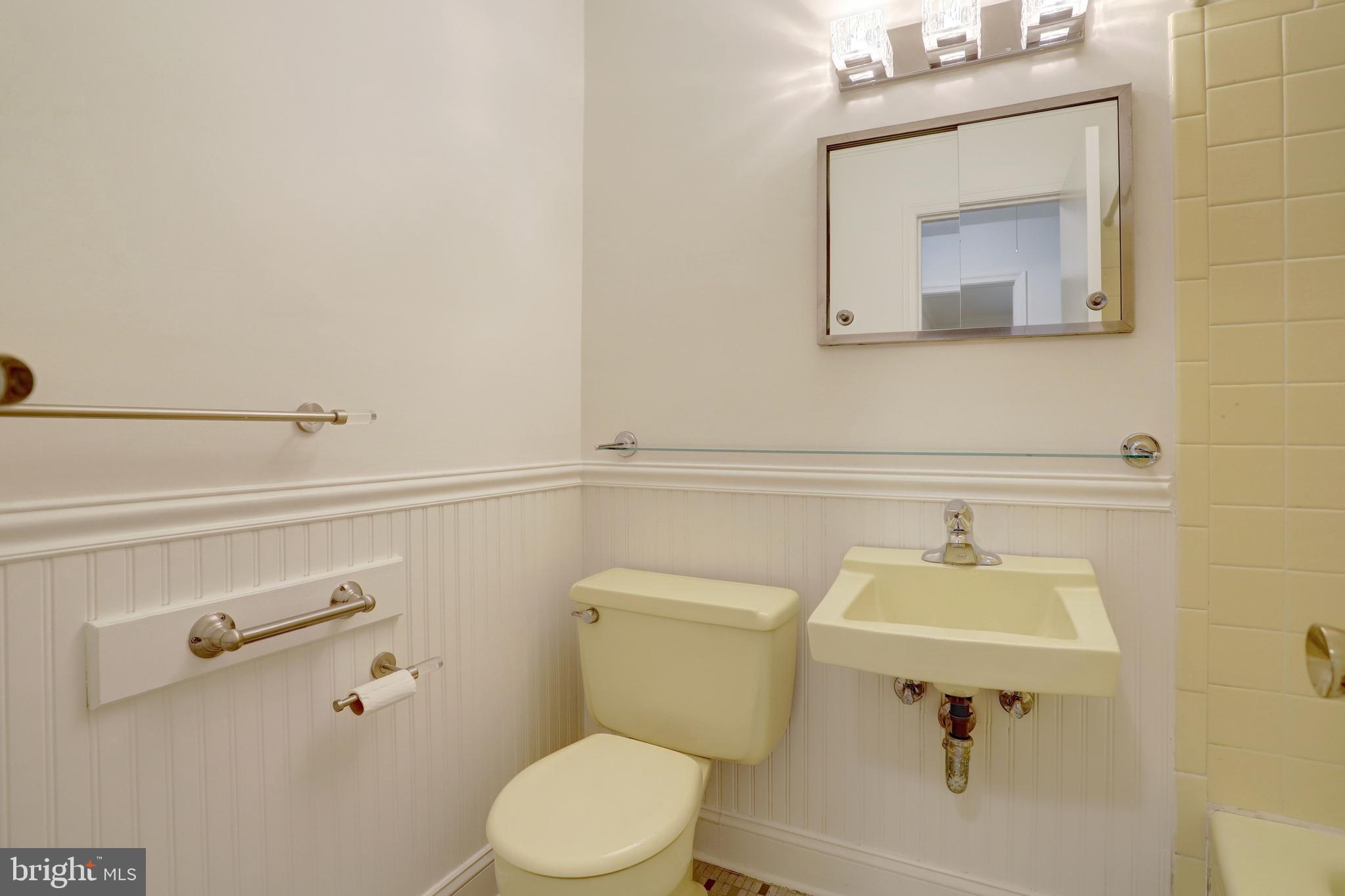 8447 Thames Street Springfield, VA 22151 - Photo 24 of 46