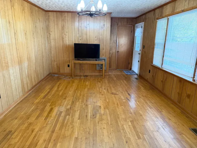 $200,000 | 114 Smith Drive, Spencer, TN 38585