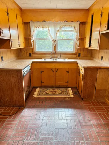 $200,000 | 114 Smith Drive, Spencer, TN 38585