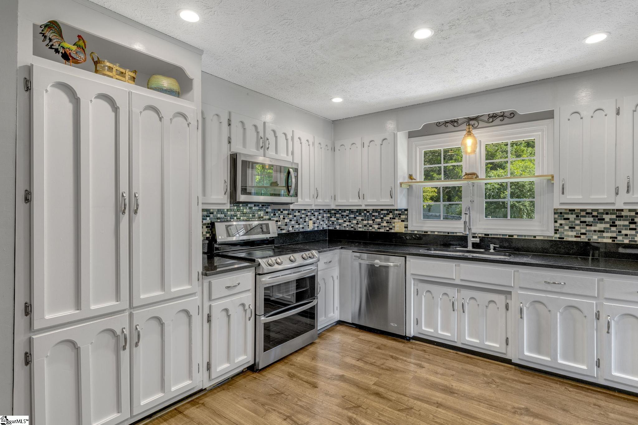 533 State Rd S-39-127 Liberty, SC 29657 - Photo 11 of 42