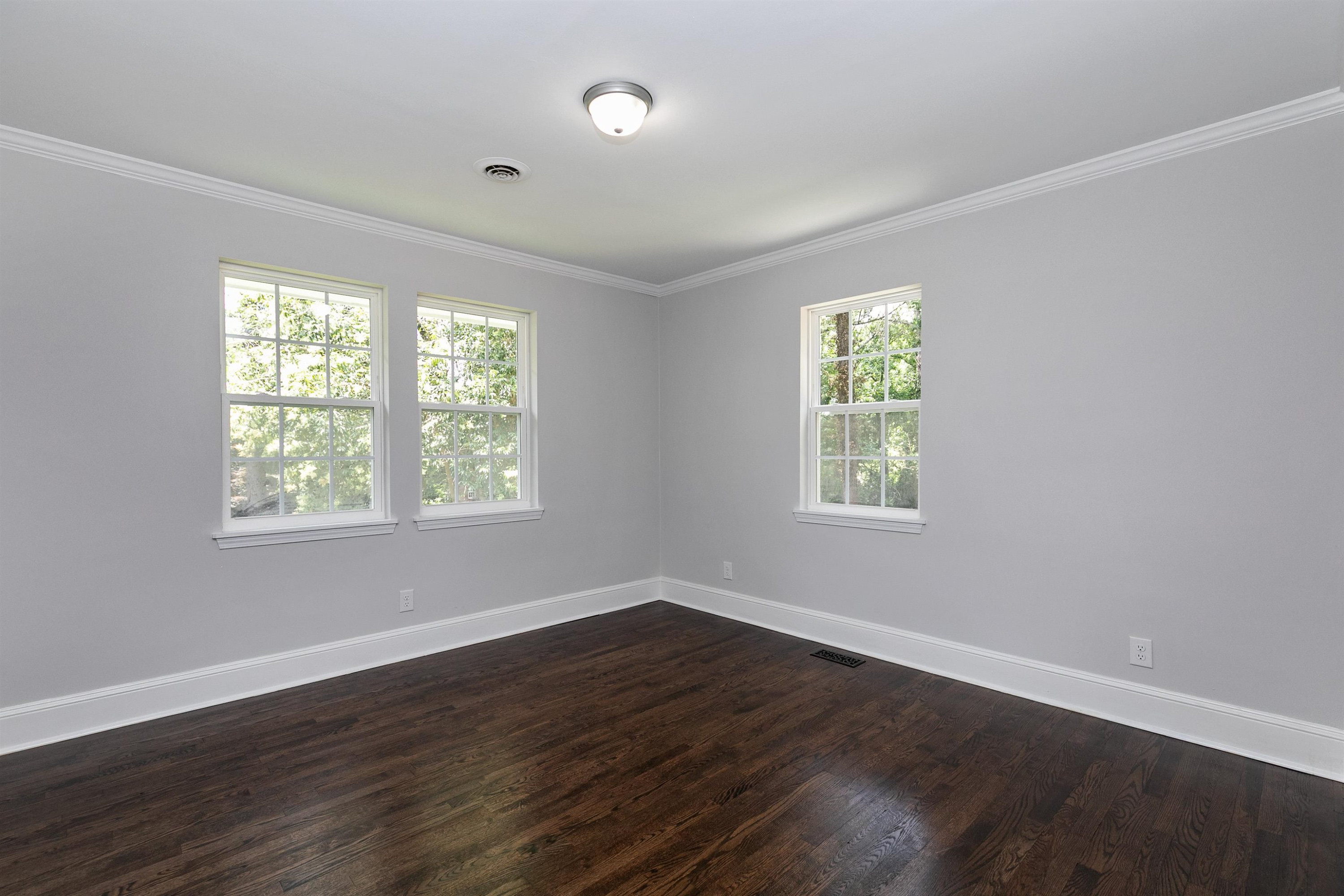 701 Kimbrough Street Raleigh, NC 27608 - Photo 11 of 34 Photo 11