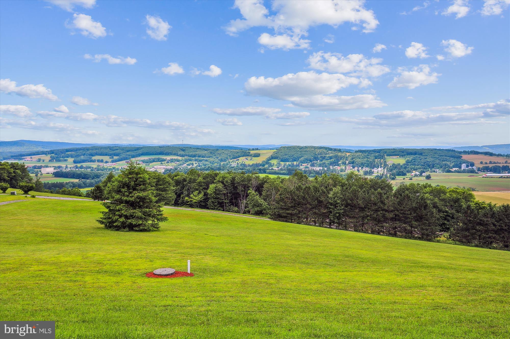 417 Greenwood Ridge Road Accident, MD 21520 - Photo 2 of 46 View
