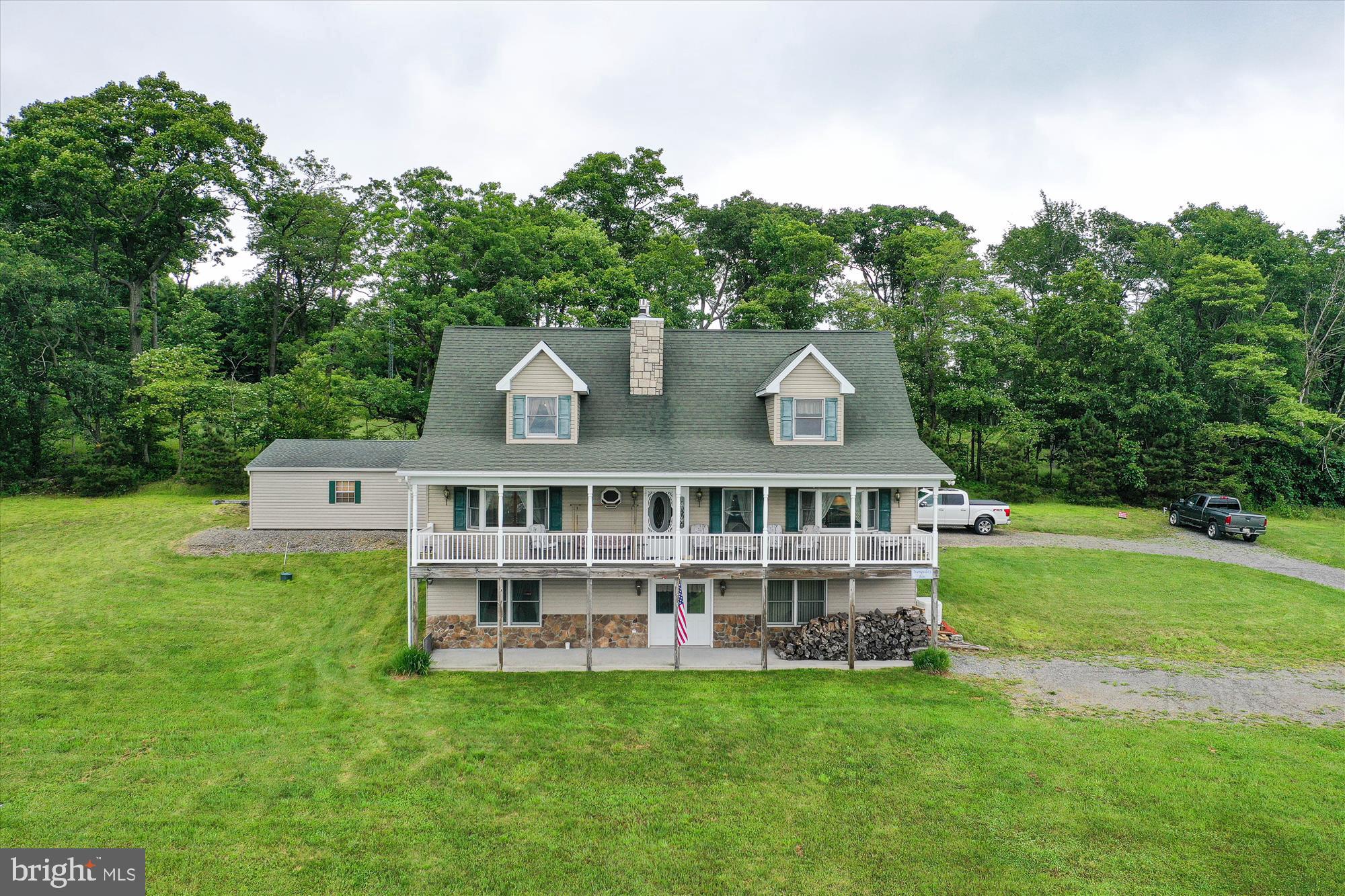 417 Greenwood Ridge Road Accident, MD 21520 - Photo 30 of 46 Front elevation with 2 car garage