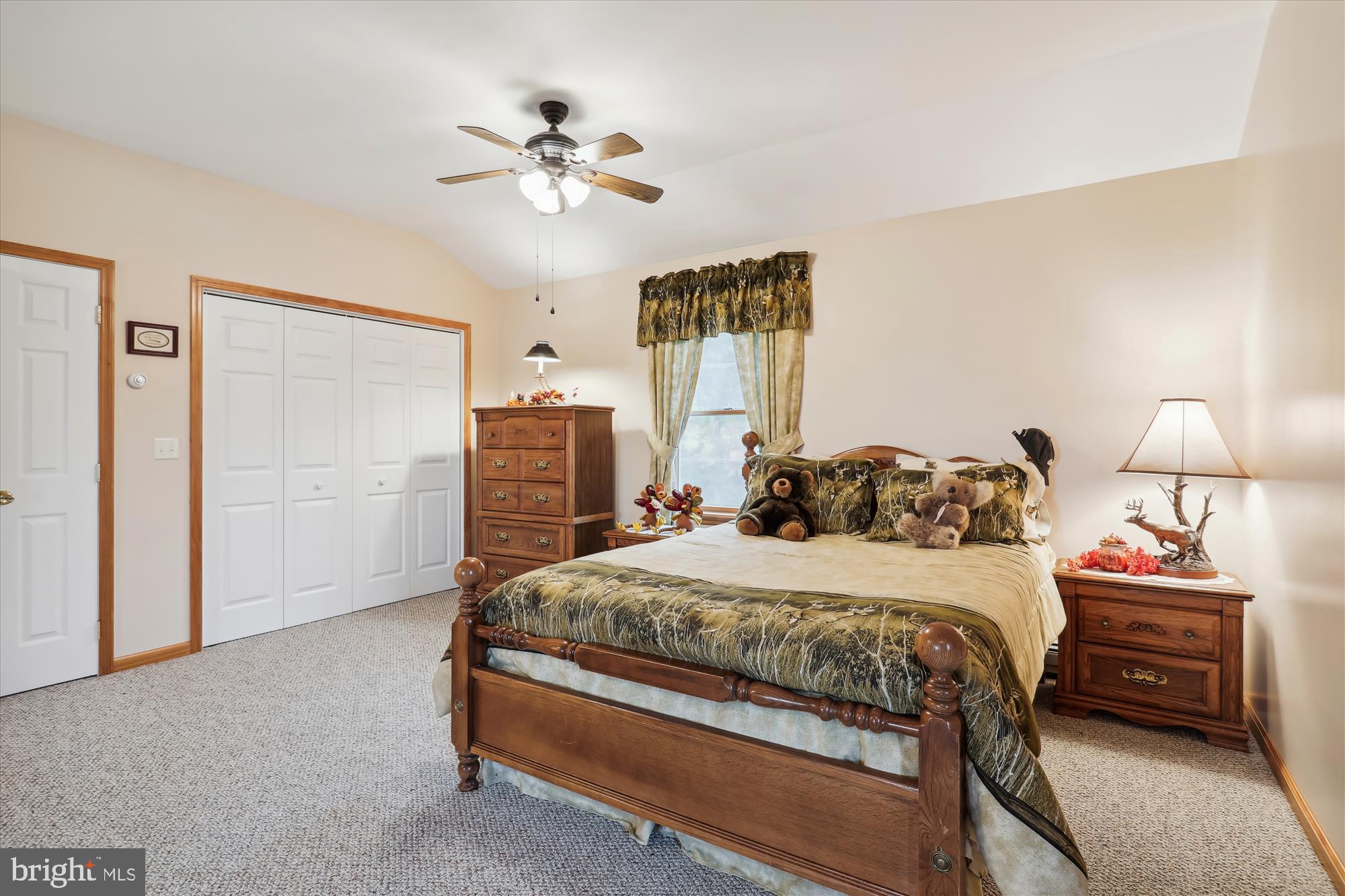 417 Greenwood Ridge Road Accident, MD 21520 - Photo 6 of 46 Bedroom