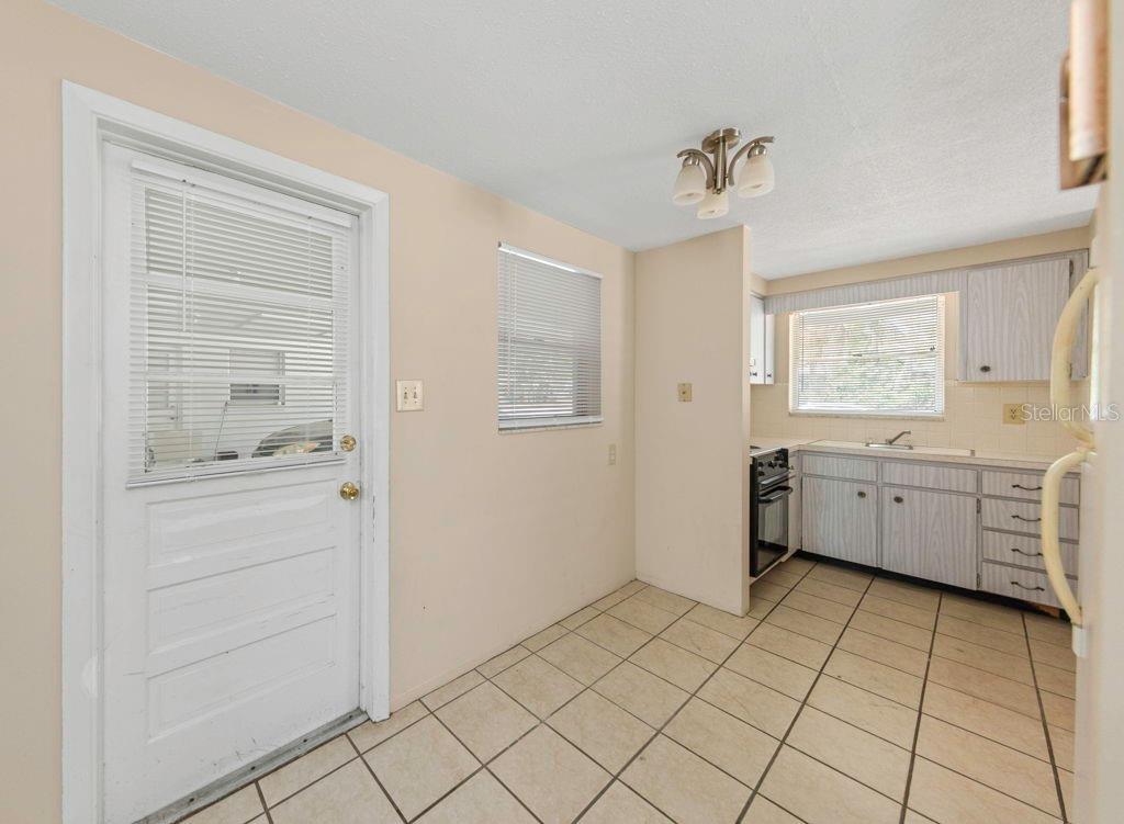 5836 Madison Street New Port Richey, FL 34653 - Photo 11 of 22