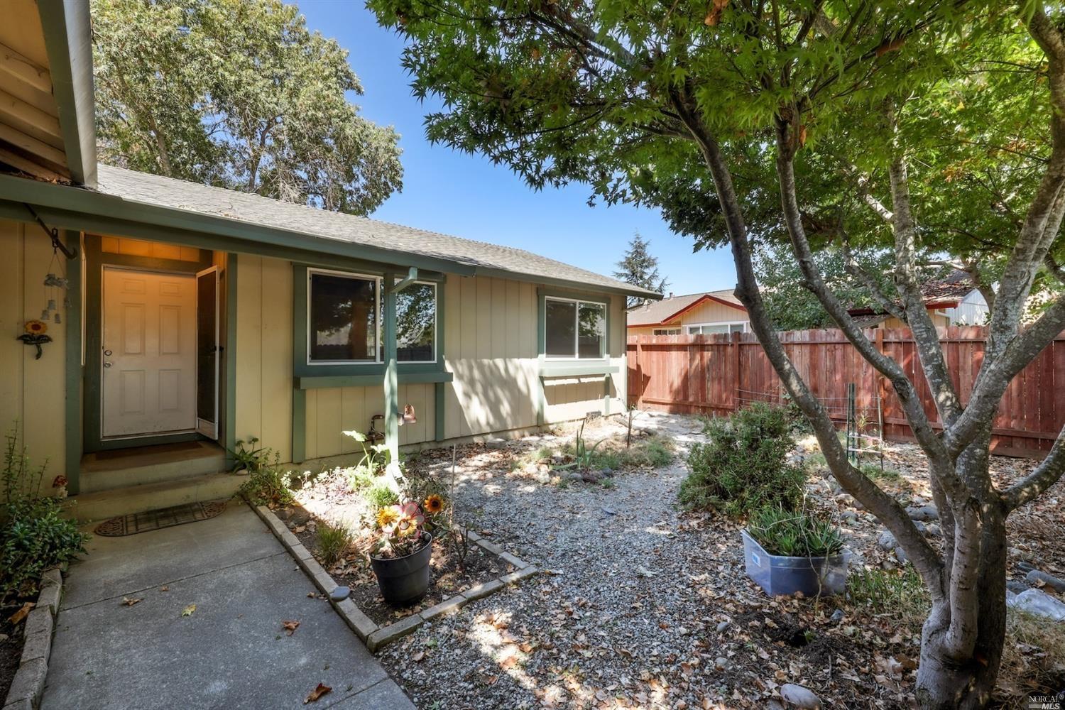 139 Cherie Way Santa Rosa, CA 95407 - Photo 1 of 1 Front Courtyard