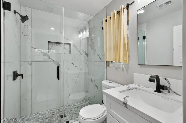 $2,000 | 333 South Tonopah Drive, Las Vegas, NV 89106