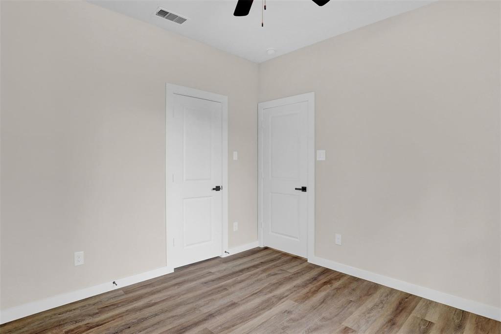 705 East Hanna Street Denison, TX 75021 - Photo 18 of 27