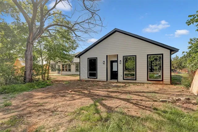 $239,000 | 705 East Hanna Street, Denison, TX 75021