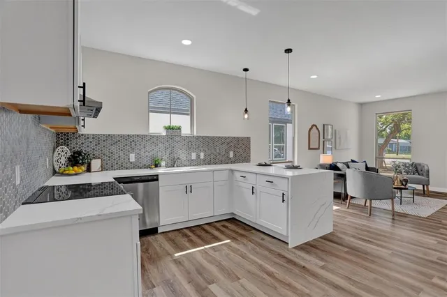 $239,000 | 705 East Hanna Street, Denison, TX 75021