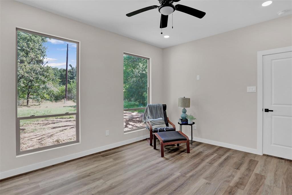 705 East Hanna Street Denison, TX 75021 - Photo 10 of 27