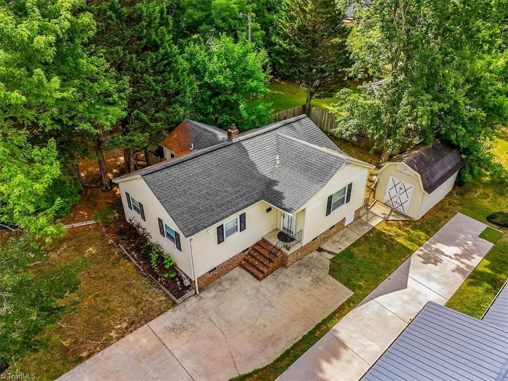 609 Hedrick Avenue High Point, NC 27262 - Photo 31 of 42