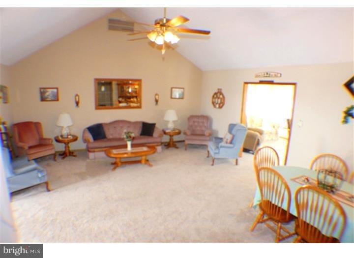 855 Silver Run Road Middletown, DE 19709 - Photo 5 of 25 Living Room