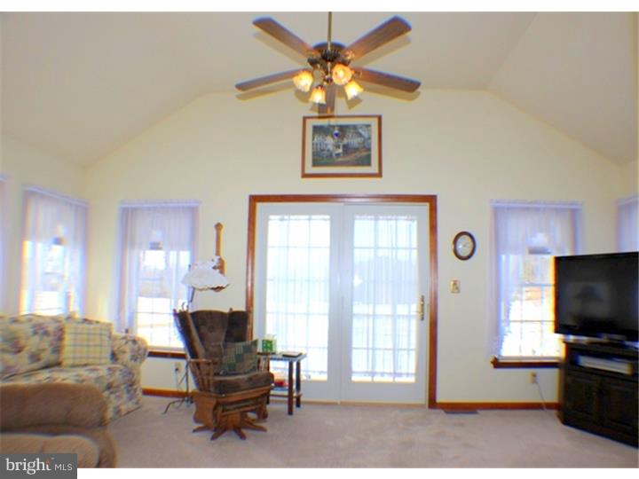 855 Silver Run Road Middletown, DE 19709 - Photo 6 of 25 Sun Room