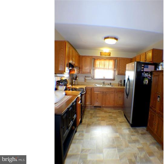 855 Silver Run Road Middletown, DE 19709 - Photo 8 of 25 Kitchen