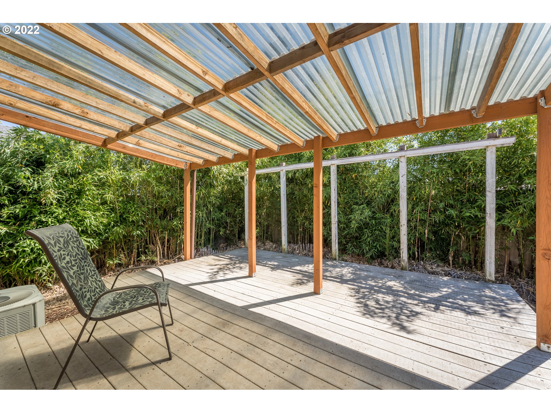 809 60th Street Springfield, OR 97478 - Photo 13 of 17 a outdoor view living space with furniture and garden view