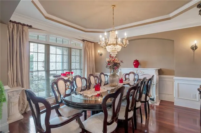 a view of a dining room