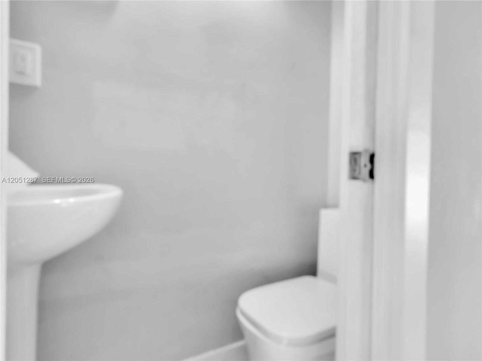 13231 Southwest 68th Street Miami, FL 33183 - Photo 12 of 31