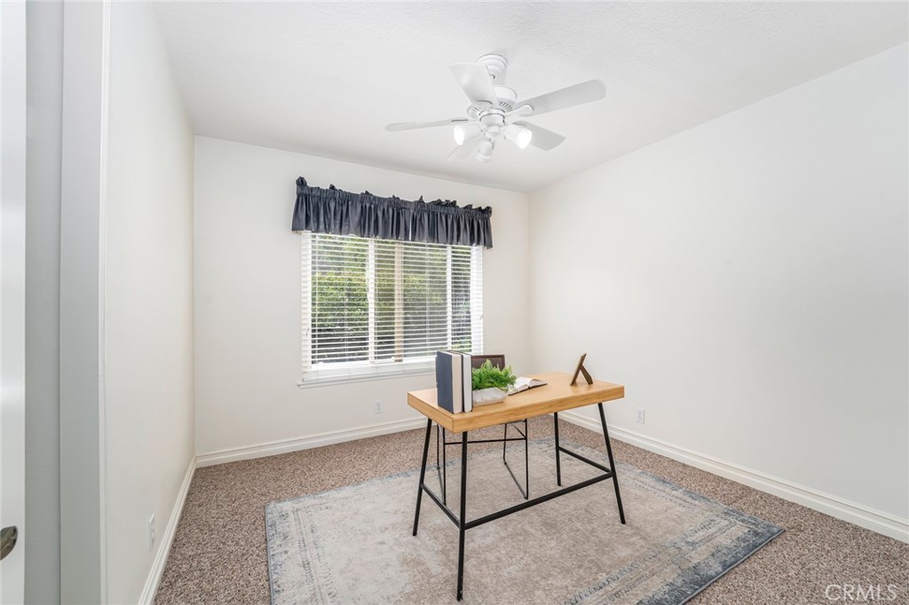 24722 Vía Del Rio Lake Forest, CA 92630 - Photo 25 of 56