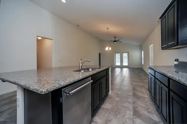 $2,400 | 1033 Musgrass Circle, West Melbourne, FL 32904