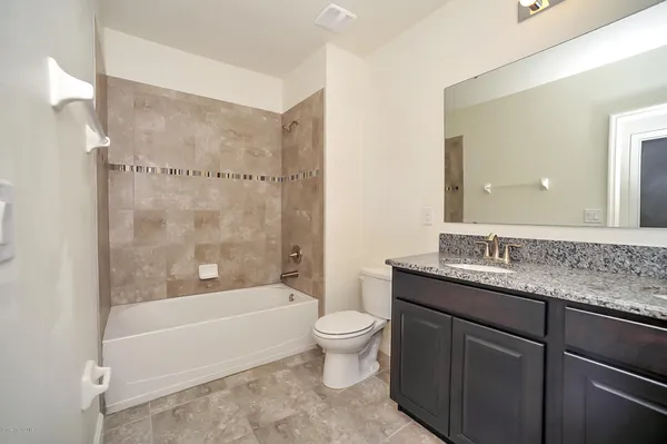 $2,400 | 1033 Musgrass Circle, West Melbourne, FL 32904