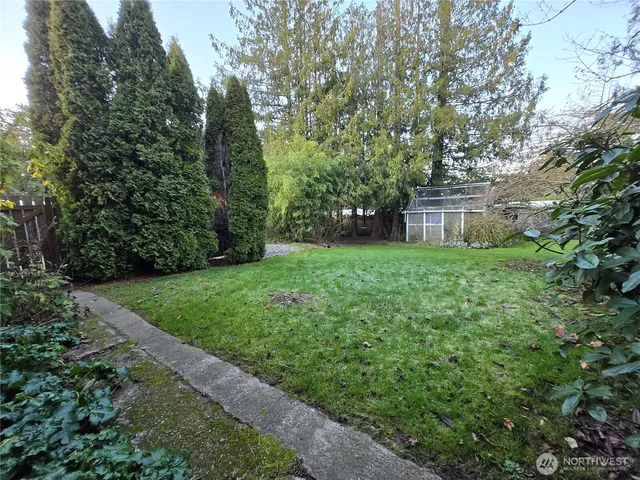 $3,100 | 1323 East Fir Street, Mount Vernon, WA 98273