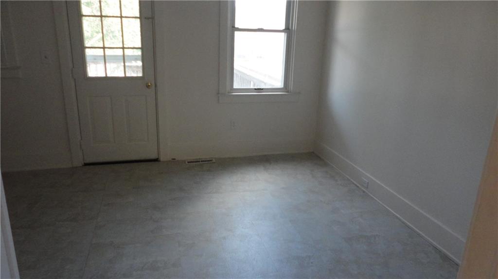 410 Freeport Road Blawnox, PA 15238 - Photo 6 of 13 Gallery Image 6