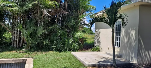 $1,500 | 1118 Highway 441, Okeechobee, FL 34974