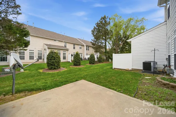 $2,450 | 514 Turning Leaf Way, Lake Wylie, SC 29710