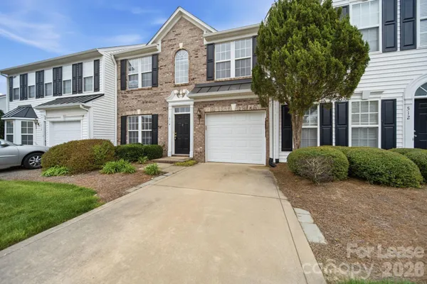 $2,450 | 514 Turning Leaf Way, Lake Wylie, SC 29710