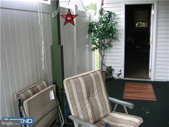 801 Columbus Road Burlington, NJ 08016 - Photo 6 of 11 Enclosed Porch