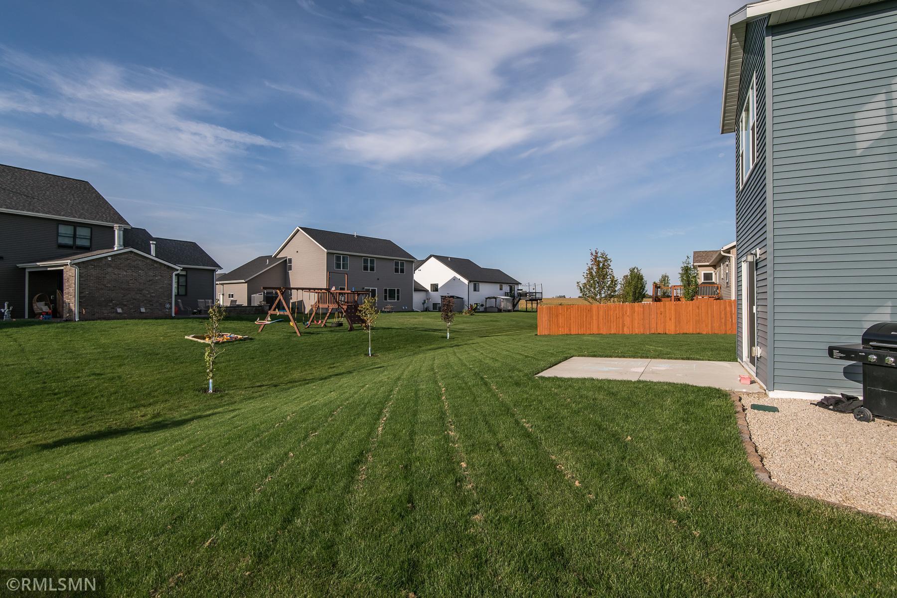 2348 Hart Drive Southwest Rochester, MN 55902 - Photo 31 of 33