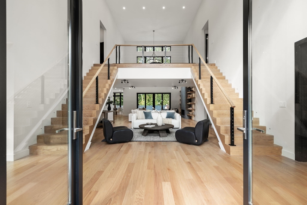 60 Locust Lane Needham, MA 02492 - Photo 3 of 41